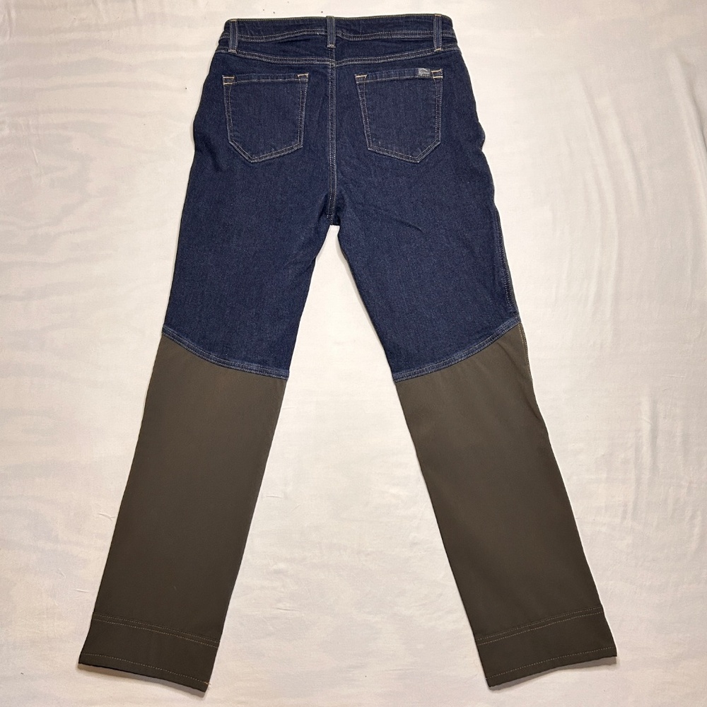 LL Bean Stretch Briar Jeans Womens 10 R Blue Denim Hunting Outdoor Workwear - Picture 7 of 14